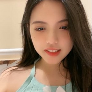 学生妹 小辰吾妮5v+微信福利 6.9g