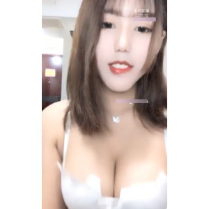 蜜桃优质女主播_无名小妖作品合集