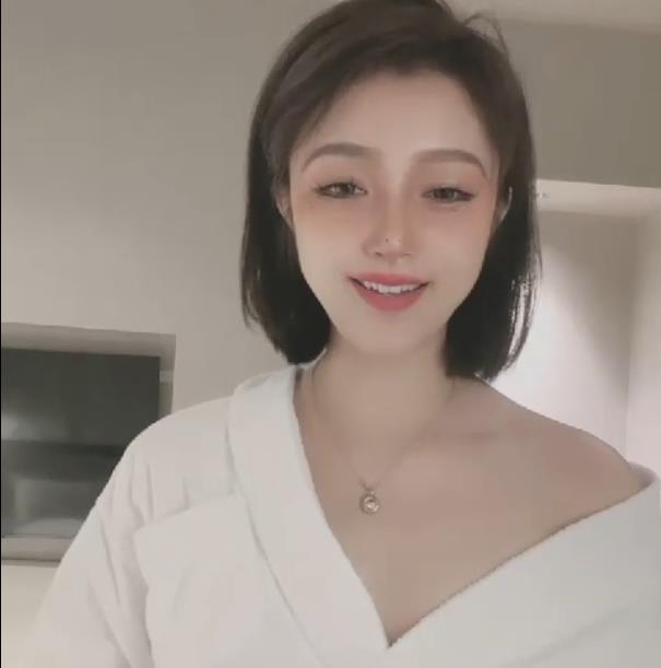 绿播主妇X感玩具大合集，12G高清视频等你下载