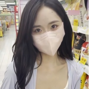 百万粉丝网红焕儿私拍展示：50v26g视频补充，老资源提醒，百度和ED2K下载