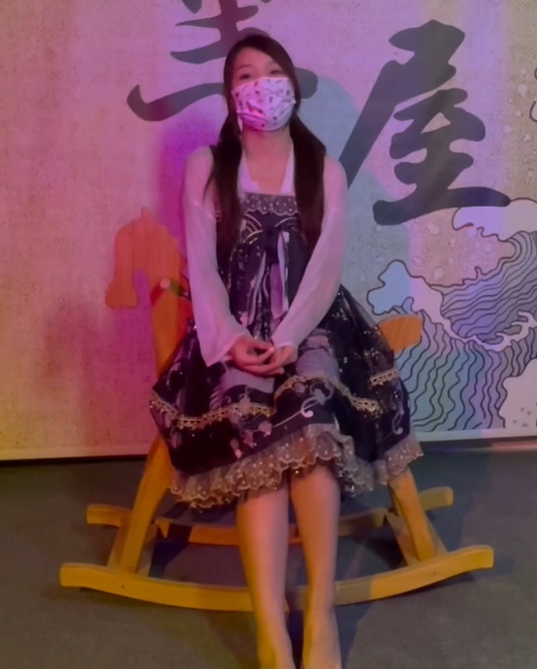 顶级指教大佬推特福利视频8.2g，新年特别收藏