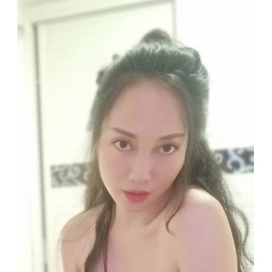 小明星钟晓红与小狗放飞自我38分钟长视频，2.43GB文件大小展现了明星的真实一面