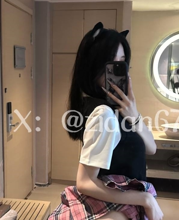 紫蛋:光阴反差女神,百度ED2K收藏热门,新增6v版本惊艳登场