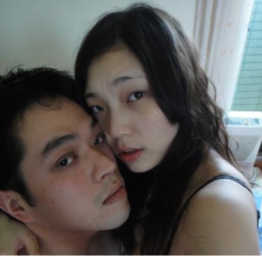 夫妻自拍纯天然胶原蛋白美女日常记录打粑粑25V4.8G