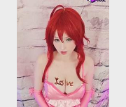 HidoriRose欧美系COS剪辑合集，时长4:25分，颜值女神用嘴展示光“阴”风采