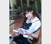 91网站美少女道具资源合集,12集1.09g,真实型美女性感诱惑,高挑身材丰满臀部,第一视角摆造型,包君满意