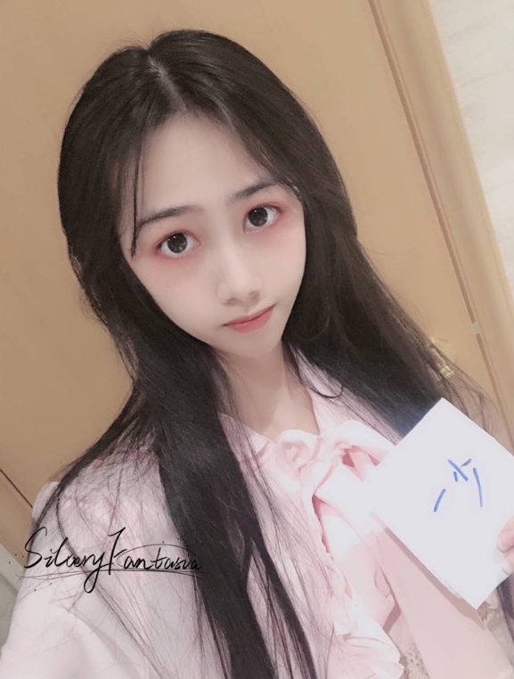 网红大博主江可爱萌萌合集，可盐可甜的微博风格引爆你的心！