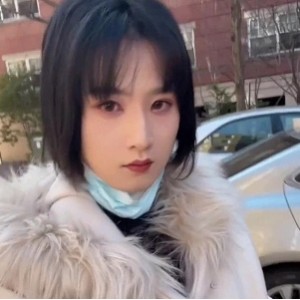 TS-CDXUN：网红视频作品大放送，闺蜜打野自娱自乐，前列腺大战全记录83V，13.5G