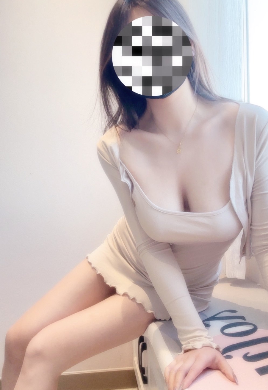 大罩杯福利姬小鲅鱼定制视频5.8g收藏量506新增5月