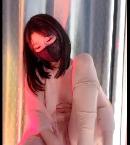 半糖美女主播自拍视频55分钟露脸身材极好颜值抗打超白嫩S风格道具喘息声