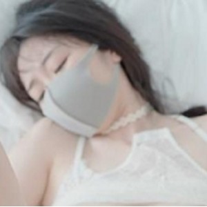 火爆的P站网红玩偶姐姐HongKongDoll的最新自费商品