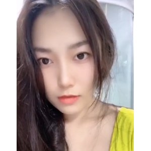 快手网红小倩倩的舌头舞合集
