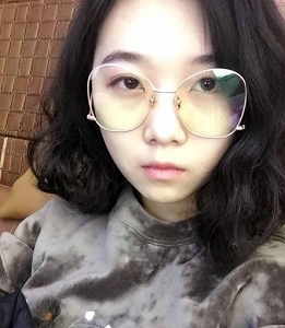 高端原创私密群内部社保妹子露脸