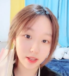 B站美女落九川早期视频曝光