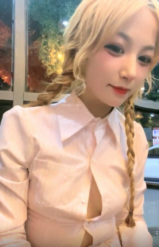 乔宝快喷啊火锅店线下见面活动，2v版2.43G资源分享