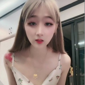 国际版抖音美新娘3美女们为了流量也是拼了