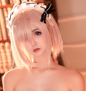 绝版退网cos《小礼好困》白精灵玛修礼服合集