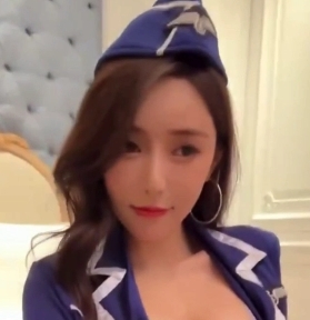 秀人网模特女神《王馨瑶》今年最新制服诱惑