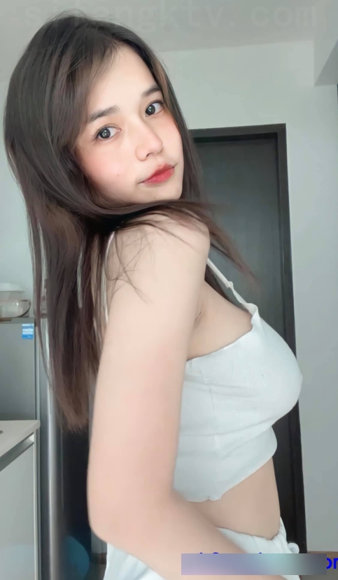 万人求购顶级反差onlyfans《pim》私拍合集