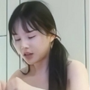 探花《小飞》和名器具蝴蝶学生妹