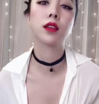 已婚少女（林雨馨）大尺度私拍