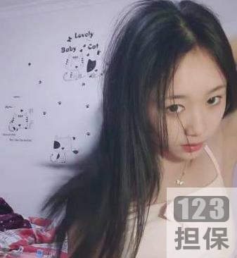 精选甜美女神【顶点】清纯校园妹子