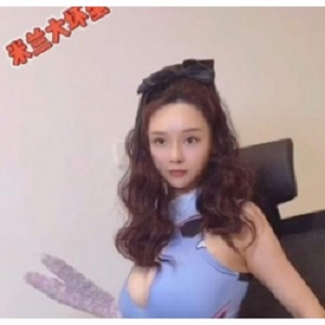 精选米兰大坏蛋微博网红自拍作品一部