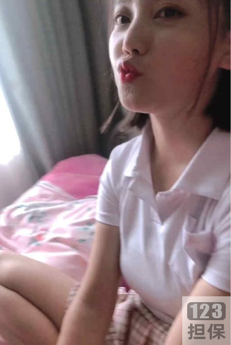 精选82社区的女友系列依云来日方长大礼包