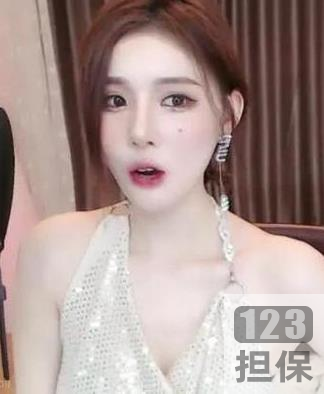 精选斗鱼主播[小水熙+]最新大作