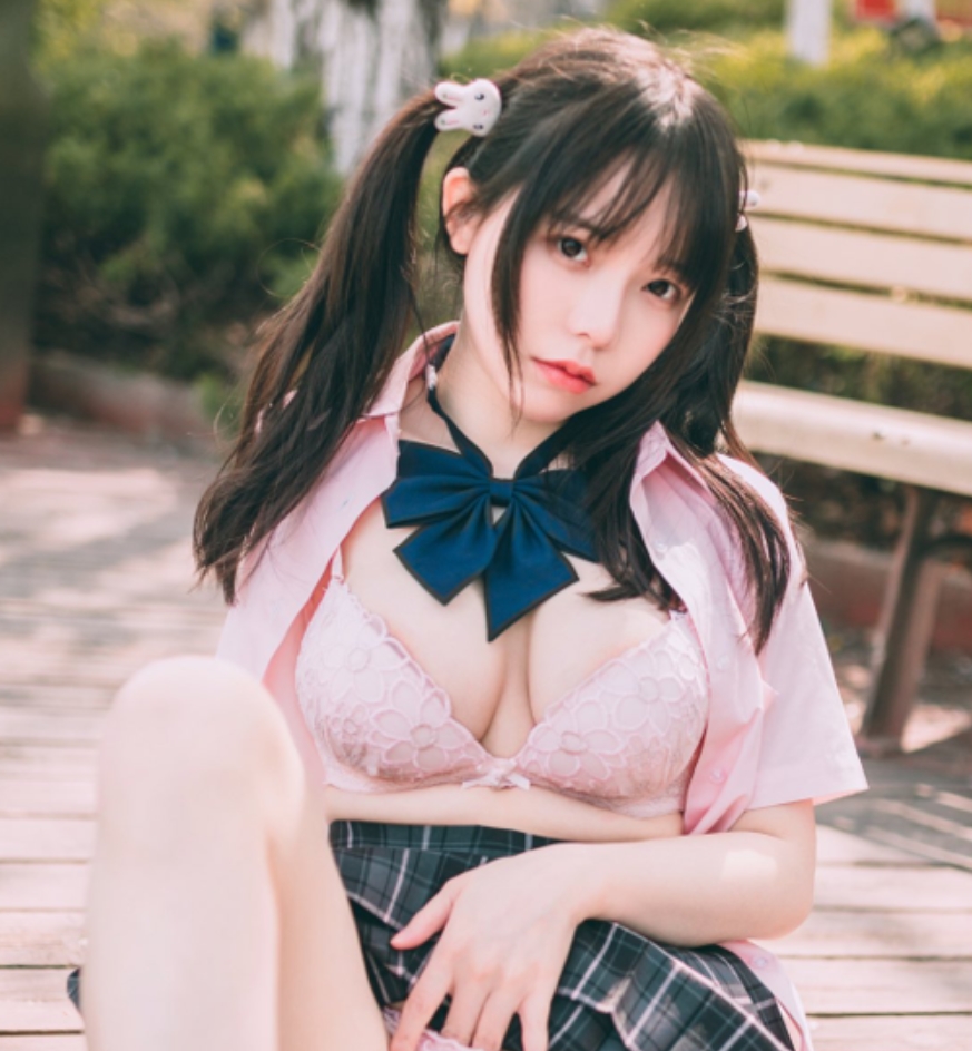 Twitter（六味帝皇酱）白丝jk合集