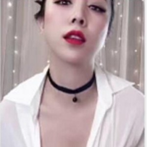 快手已婚少女主播（林雨馨）大尺度私人订制