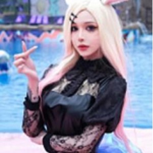 推特网红（蓓蓓酱）（ts酱酱）私拍佳作