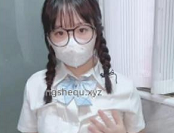 推特眼镜嫩妹（汌汌）