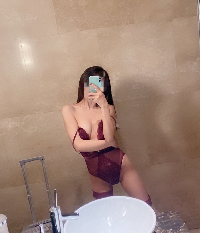 Wisteriawon女神小狗视频合集26个精彩视频1.44GB收藏必备