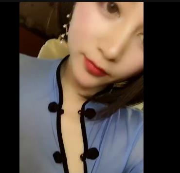 YSL甜甜定制合集21V204M，身材火辣却半脸神秘，快来下载！