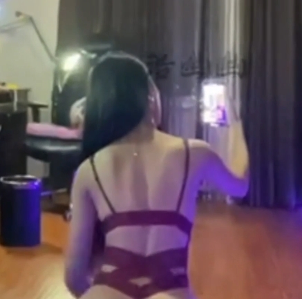 土豪福利直播洛幽幽（毒药）最新合集97.2G，老资源补充