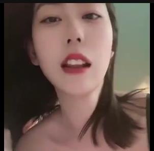 抖音教师曝光合集陈梦婷最新视频1V688M，家长聊天被录下