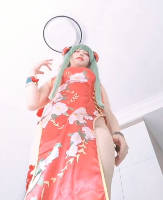 伪娘推特合集口味重太阳长男最新整理88V3.3G，坐脸视频多