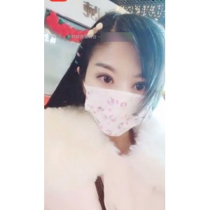 户外快手重庆妹子小狐狸晴儿最新合集31V38G，带着大黑牛的精彩直播