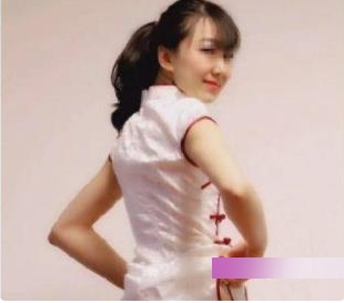 奇妙独家龙珠TV超级反差孙滢心二部合集34V1.3G，银行妹子的直播之路