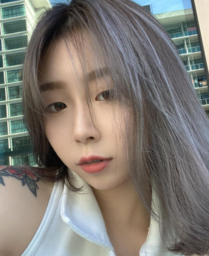 优质泄密百度盘模特视频面试19季合集40V39.5G，360度展示特写