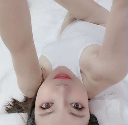 私密群绝顶紫晶42部订制3.2G粉丝视频