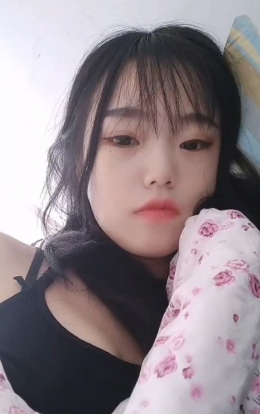 抖浪蜜桃闪现合集90部1.42G优质翘囤