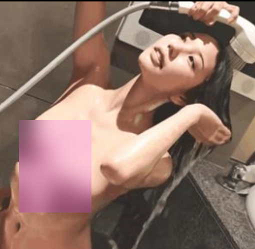 OnlyFans香月怜浴室湿身秀1部1.36GB绝顶之作