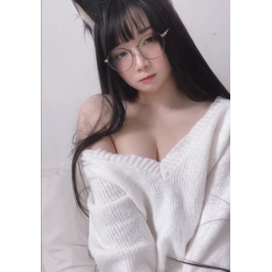 推特小桃酱绝密视频合集19V10.6G嫩妹太顶了