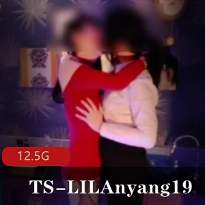 TS辣妹LILAnyang19超会玩合集12.5G职业装盛宴