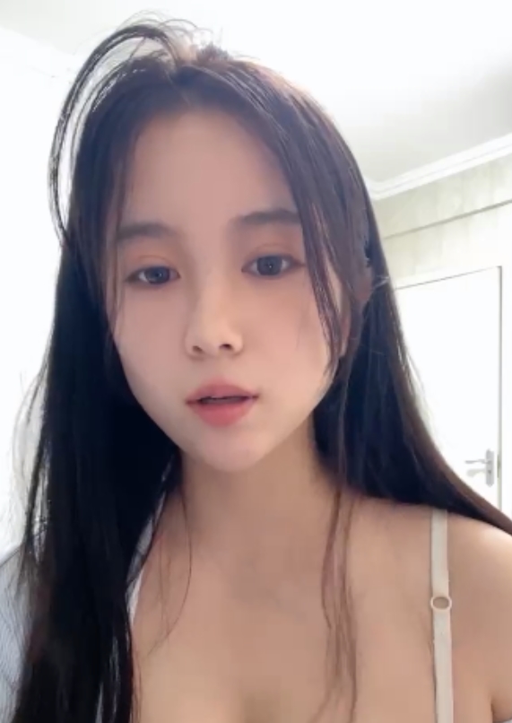 推特00后小姐姐柔软酥球舞蹈视频3V4.4G