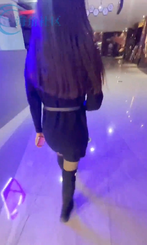 海角小狗房东户外互动指教18v4.8G劲爆