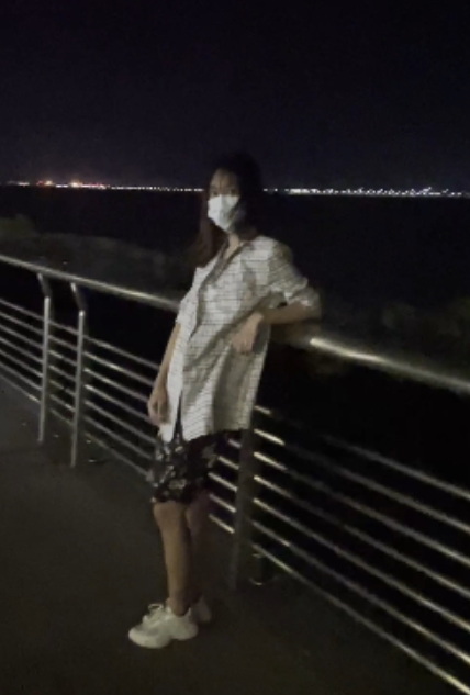 小小星户外珍藏9V9G推特合集9部丰满展示