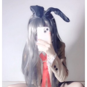 小灵酱13部3.8G反差合集推特清纯学生装太娇嫩了